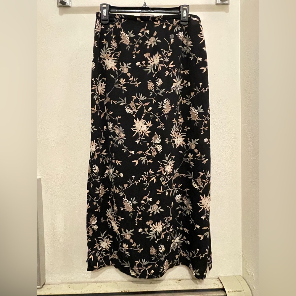 Vintage Floral Print Skirt